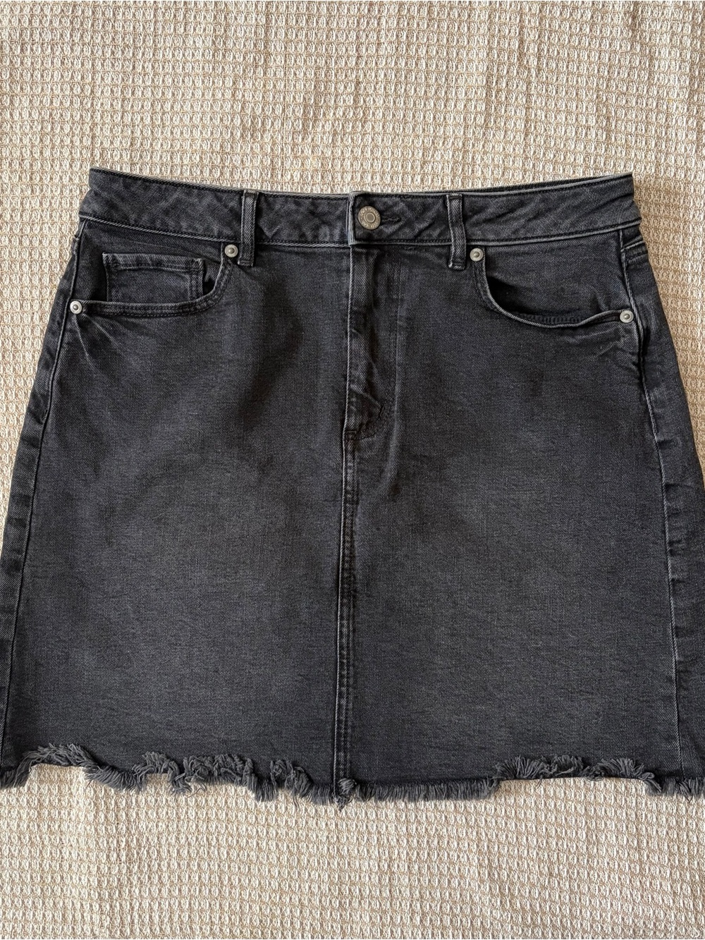 LOFT Dark Gray Wash Frayed Hem Denim Mini Skirt 4